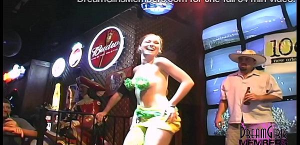 Homemade bikini contest with weird insertions in new orleans 2407 Porn Videos